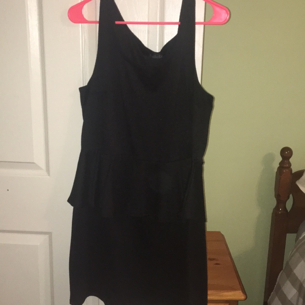 size 2x Black peplum club dress